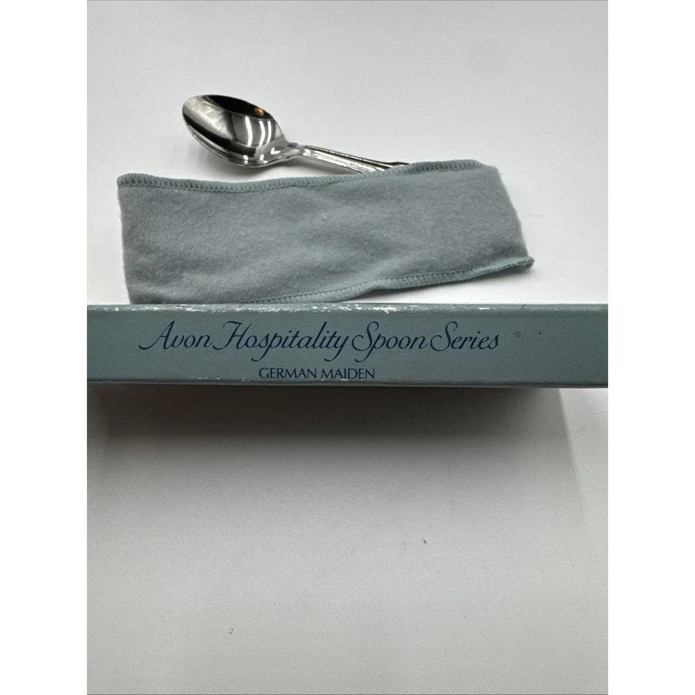 Vintage 1985 Avon Hospitality Single Spoon From Series German Milk Maiden 4.5